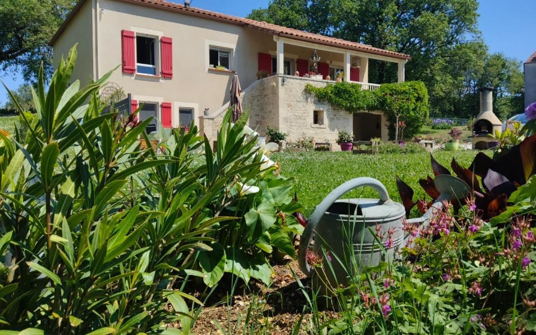 Concores Le Colombie Gouleme Bed & Breakfast エクステリア 写真
